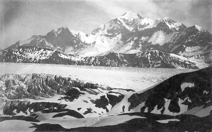 This photos was taken during the 1901 Russell expedition from the western edge of the Samovar Hills out across the Agassiz to St. Elias.